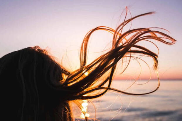 Новый взгляд на рост волос: фолликул тянет, а не выталкивает