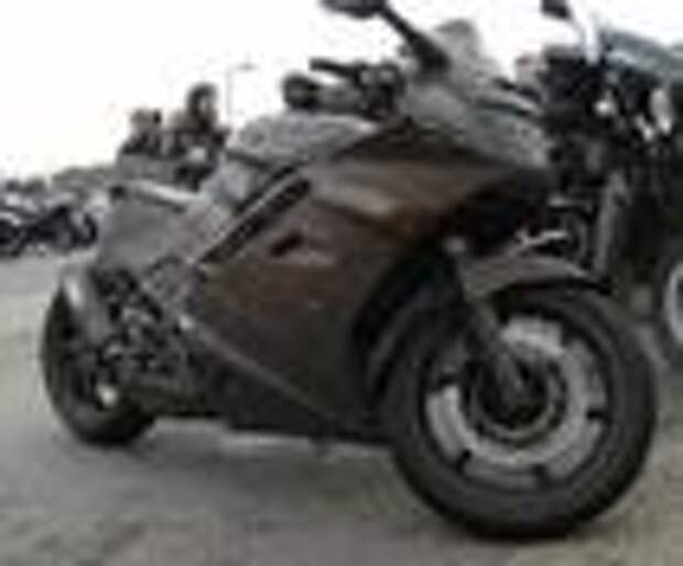 Honda VFR в исполнении Swamp Rat