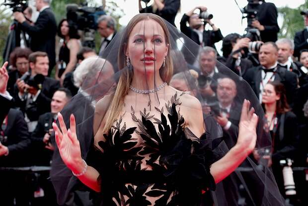 Звезда «Великолепного века» объяснила причины ухода из сериала