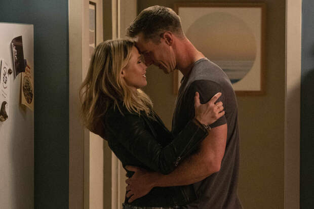 Kristen Bell and Jason Dohring, Veronica Mars | Photo Credits: Michael Desmond, Hulu