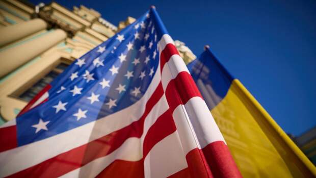 Блоггер Гейнс заявил, что США не следовало вмешиваться в украинский конфликт