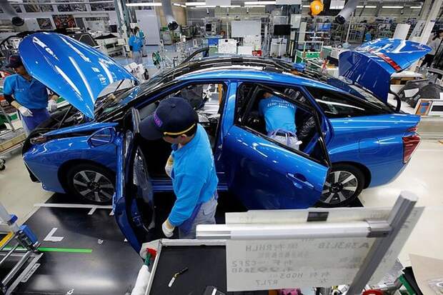 Toyota отзывает более 3,8 тыс. автомобилей в России из-за проблем с трансмиссией