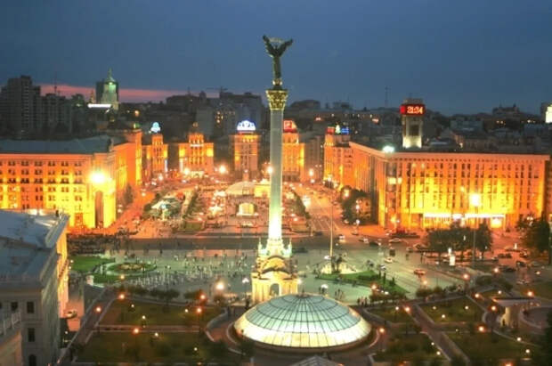 Европарламент одобрил кредит Киеву на €90 млрд