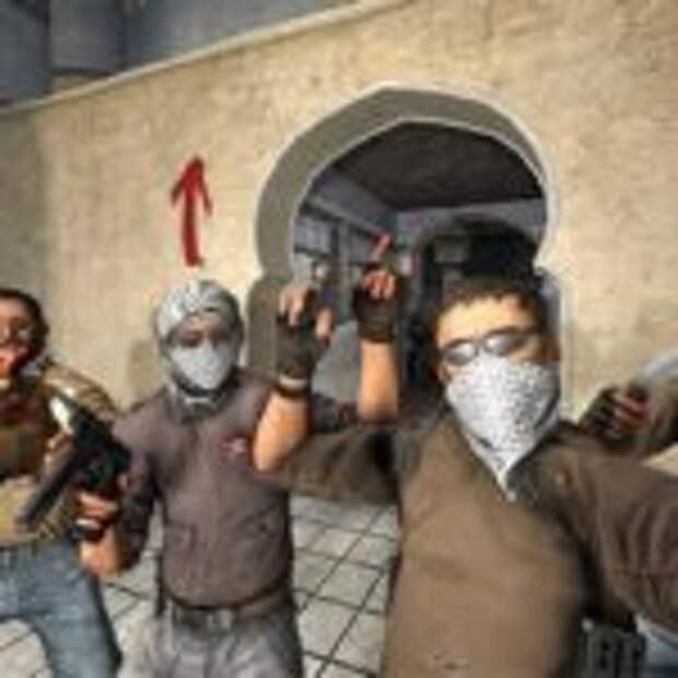 Сколько человек трудятся над CS:GO  