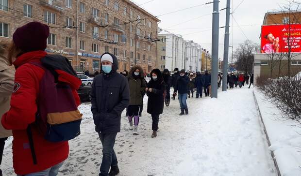 Участники несанкционированного митинга решили «прогуляться» по Петрозаводску