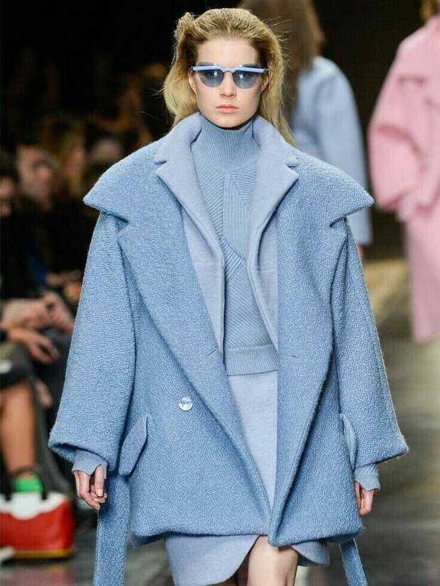 Красивая осень 2025 года: неожиданные, но модные цвета сезона