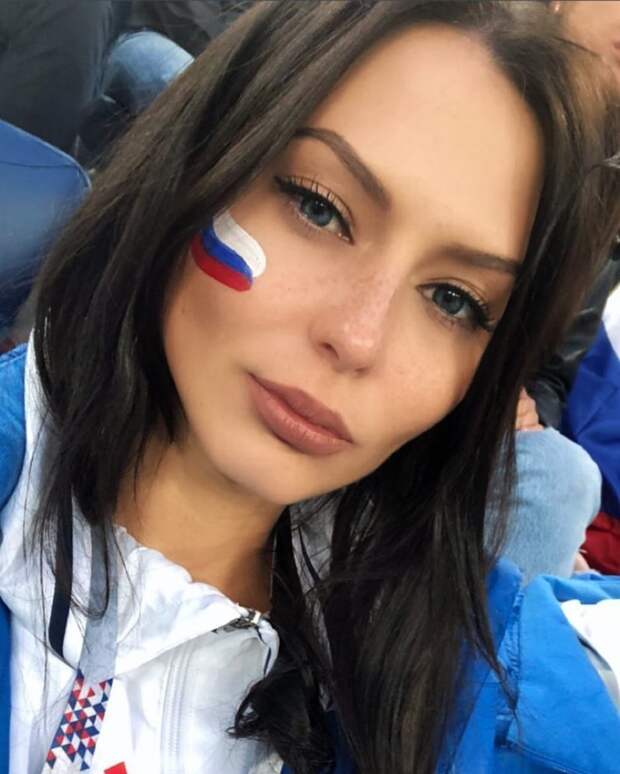 А по ссылке самые сексапильные болельщицы матча открытия ЧМ-2018 девушки, красота, спорт, франция, футбол, хорватия, чм-2018