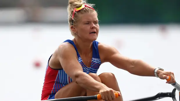 Россиянка Пракатень завоевала серебро в академической гребле на Олимпиаде