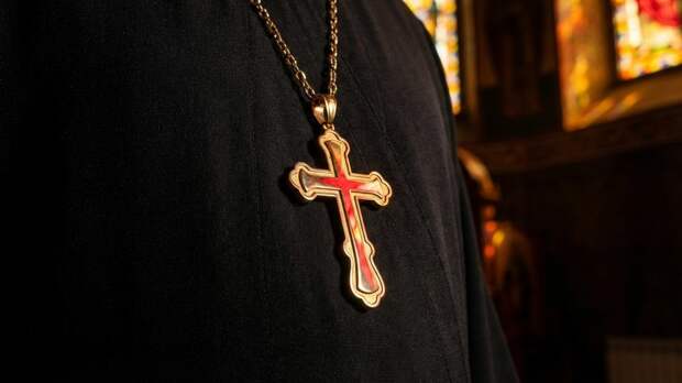 Экс-экзарха Западной Европы отстранили после признания во «внесении соблазна»