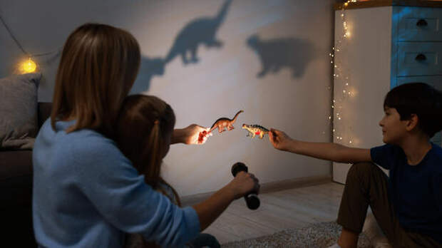 Игры в темноте: почему стоит выключить свет и взять фонарик