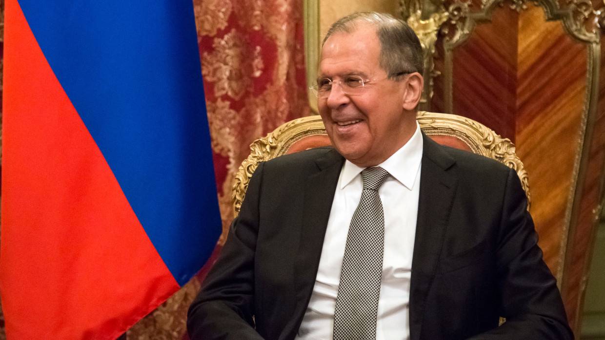 Крики журналистов заставили Лаврова засмеяться на встрече с Блинкеном