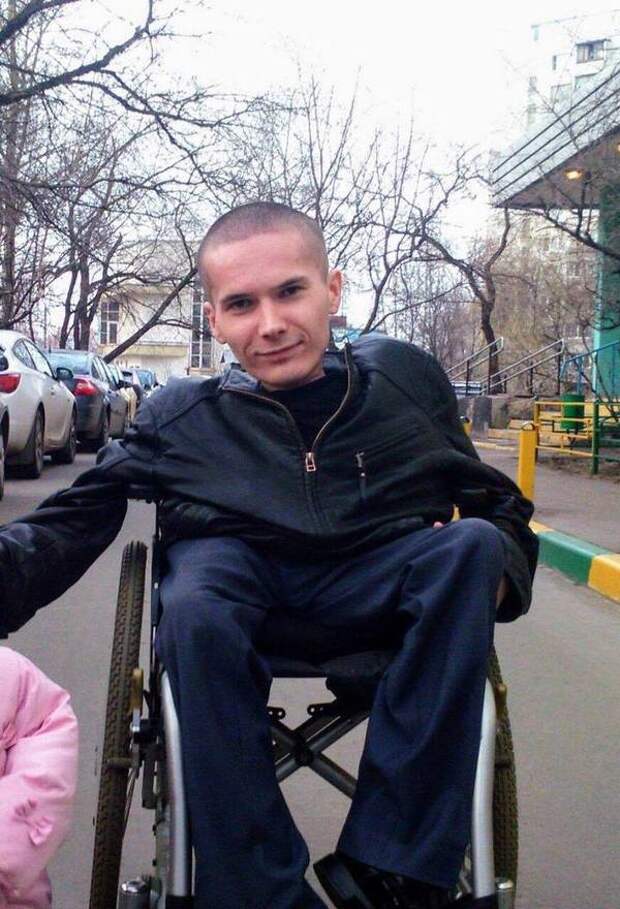 18-килограммового колясочника посадили за разбойное нападение на спецназовца суд, инвалид, спецназ, правосудие, следствие, приговор, тюрьма, сизо, длиннопост