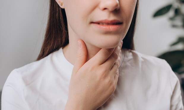 Если каждый глоток — пытка, а еда стала «застревать», какие проблемы возможны в пищеводе