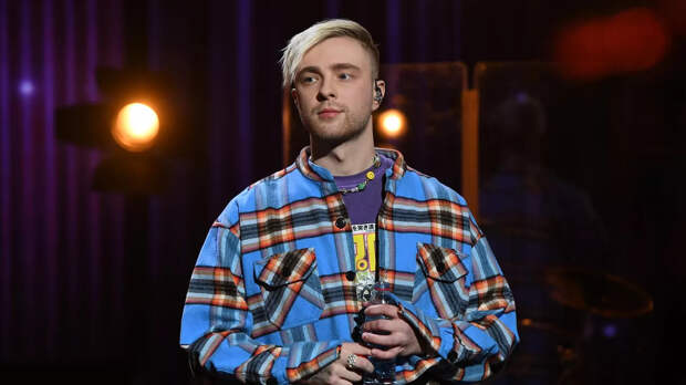 Крид изменил скандальный номер с поцелуем после жалоб Мизулиной