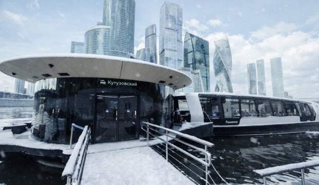 Четвертый регулярный речной маршрут «Лужники — Киевский» запустят в столице в 2026 году