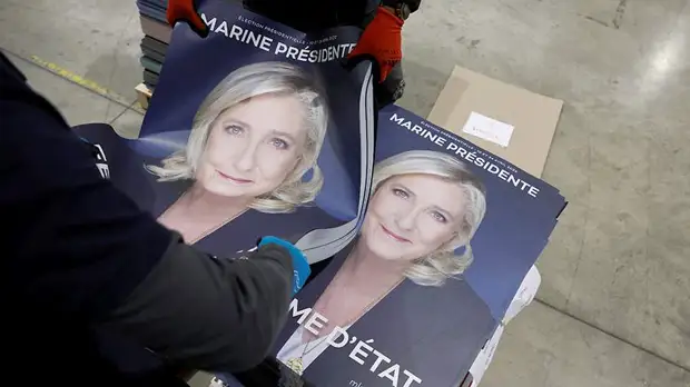 Макрон после подсчета большинства бюллетеней набрал более 52% голосов