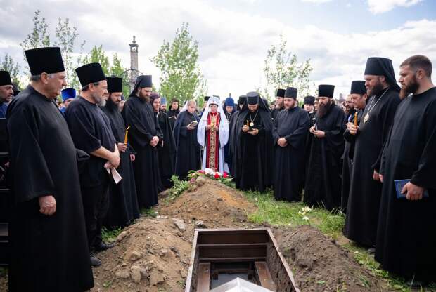 Земное погребение как основа православной веры