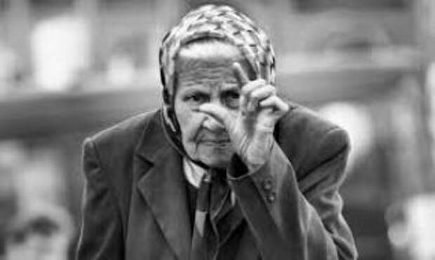 Нормальная пенсия уже никому не светит, - Янченко