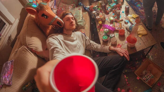 Психолог рассказала о проблемах подростков после негативного опыта на вписках