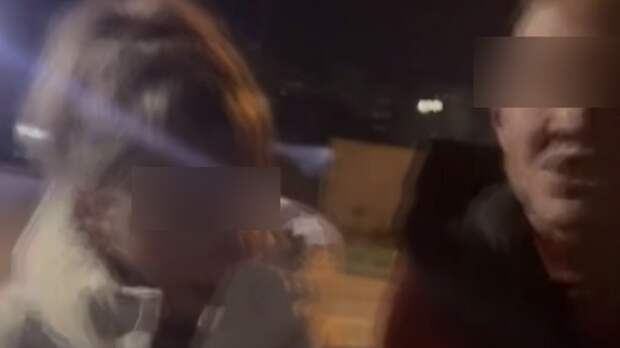 Женщины, устроившие скандал в такси / Кадр из видео: