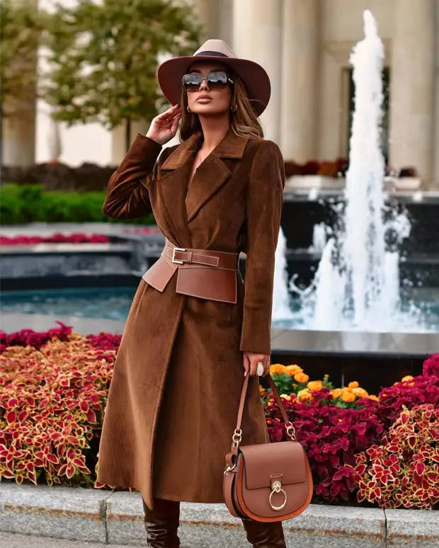 Модные осенние образы в коричневом цвете: 18 идей для изысканных леди