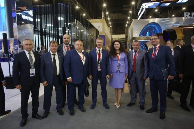 Представители МЧС России принимают участие в XXVII Петербургском международном экономическом форуме