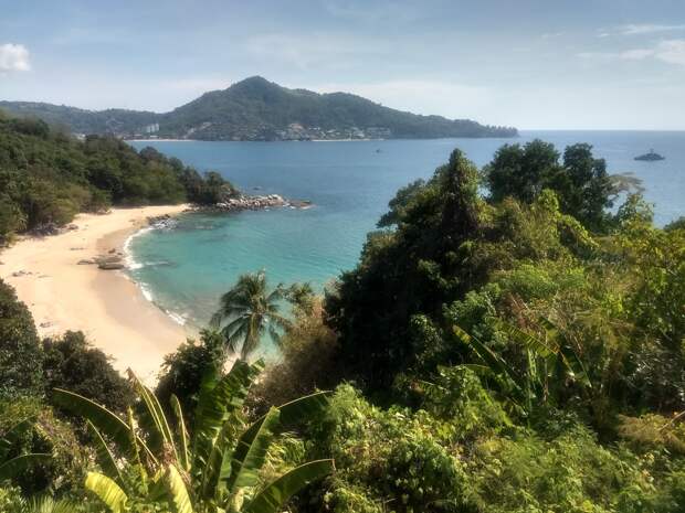 Тревел-блогерша описала любимый россиянами курорт Таиланда фразой «дорогой и загруженный»