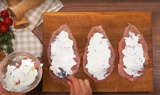 Знаменитые рулеты из курицы. Муж на ужин просит только их: сытное и вкусное блюдо