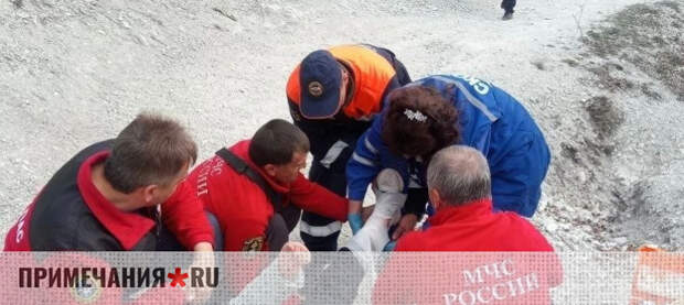 Двум туристкам потребовалась помощь спасателей в Крымских горах