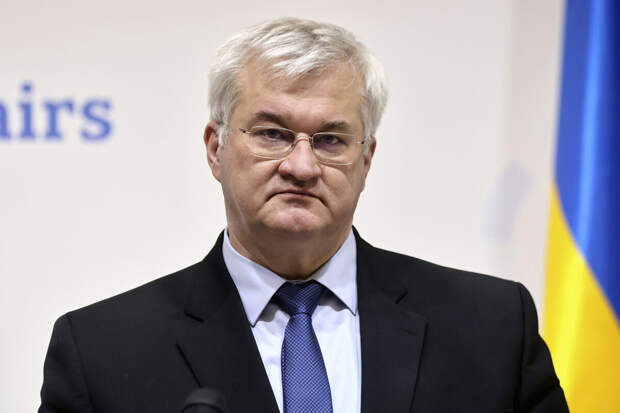 Глава МИД Украины: посол Украины был прав, отвечая на заявления чешского спикера