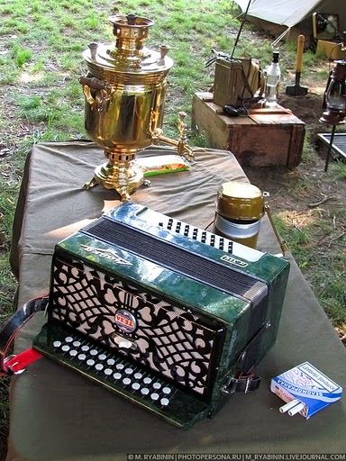 Наши в Вене: Выставка "Auf Radern Und Ketten" (19 фото)