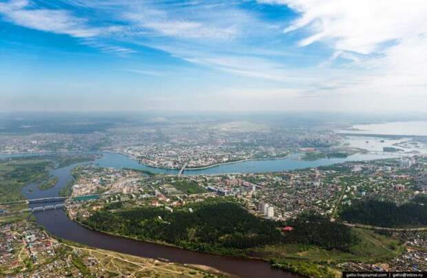 Иркутск с высоты птичьего полёта (30 фото) Иркутск с высоты птичьего полёта (30 фото)