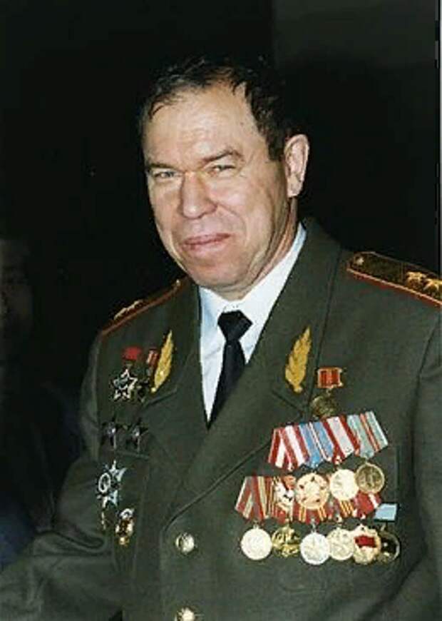 Генерал Лев Рохлин