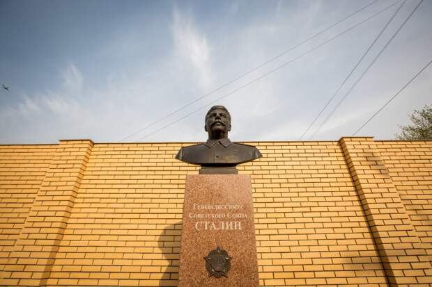 В Екатеринбурге собирают подписи за переименование улицы Ельцина в улицу Сталина