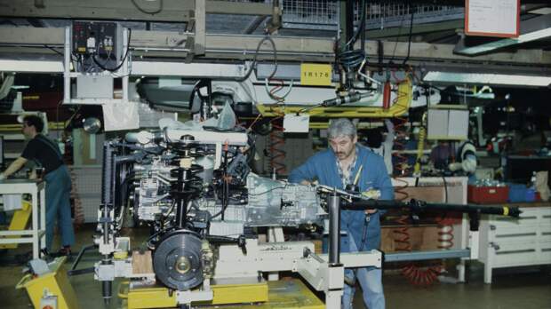 Дела у Германии обстоят плачевно: заводы бегут к тем, кто дружит с Россией