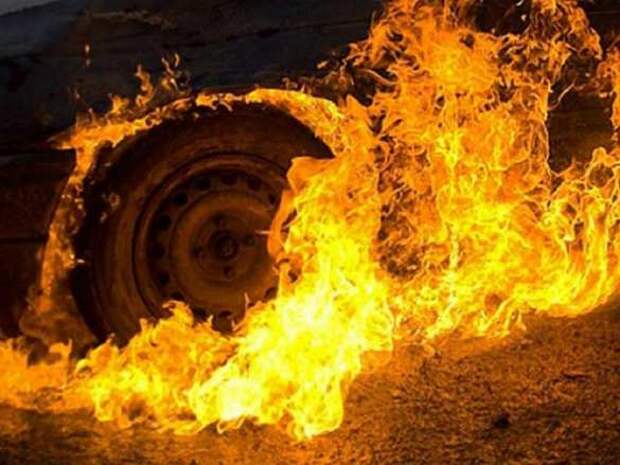 На Донбассе подорван автомобиль оккупантов — подробности | Русская весна