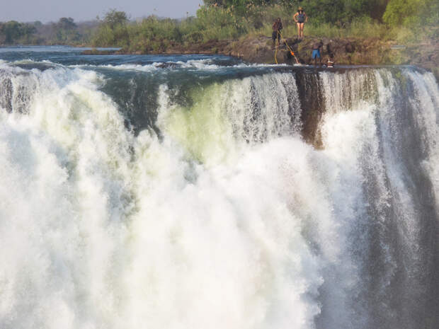 Купель Дьявола на водопаде Виктория Devils Pool 1 Купель Дьявола на водопаде Виктория