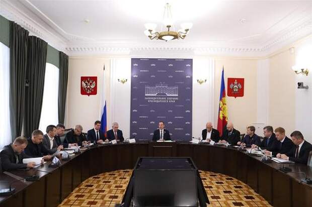 Краевой парламент в Краснодаре подвел итоги помощи участникам СВО и их близким