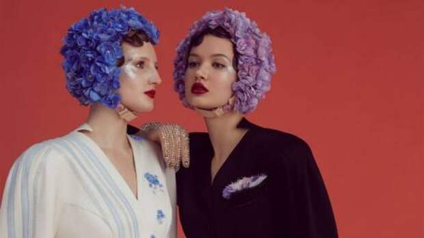 Гортензии, кружевные корсеты и шик 20-х годов: коллекция Ульяны Сергеенко на Неделе Моды в Париже