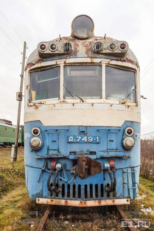 Фоторепортаж с секретной базы на Урале, где хранятся старинные поезда история, поезда, раритет, ржд