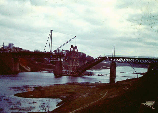1941. Восстановление Железного моста