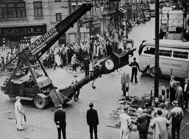 Этот безумный, яркий Лондон на черно-белых фотографиях 1930-х годов