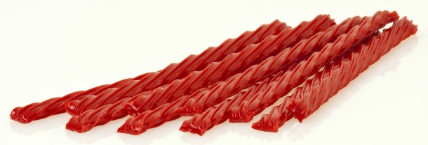 twizzlers-pile-610x208