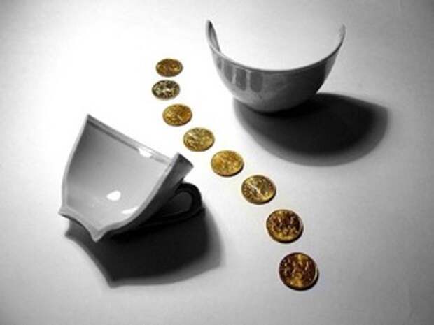 Куда хуже, когда одиночество в семье, когда живешь с ощущением, что бьешься-бьешься, а никому это все и не нужно.