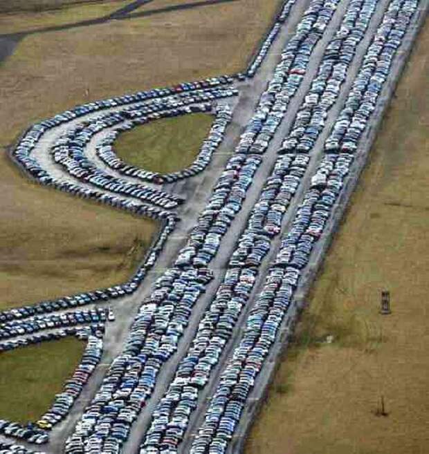 Куда девают непроданные автомобили? (фото)