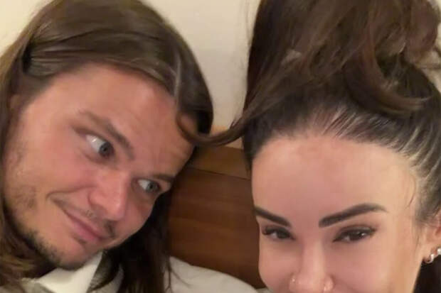 Блогерша Айза-Лилуна Ай сообщила, что завершила свою книгу