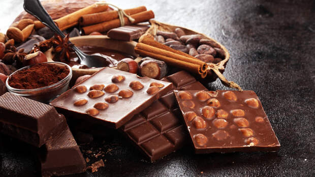 Кондитер Романова рассказала, как выбрать качественный шоколад
