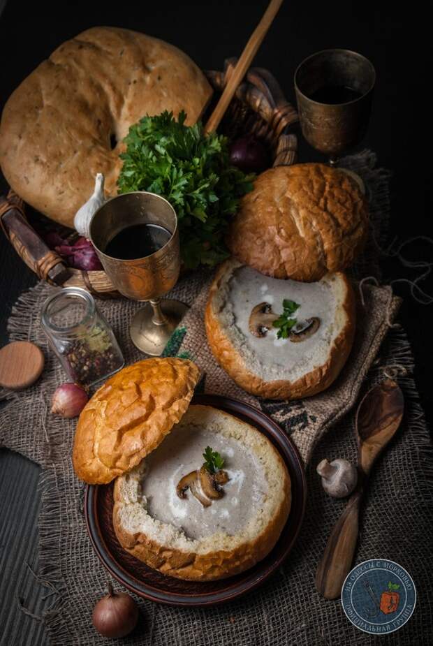 Чесночная похлебка в хлебе. кулинария, длиннопост, еда, из Одессы с морковью, Бра, Литературная кухня, рецепт