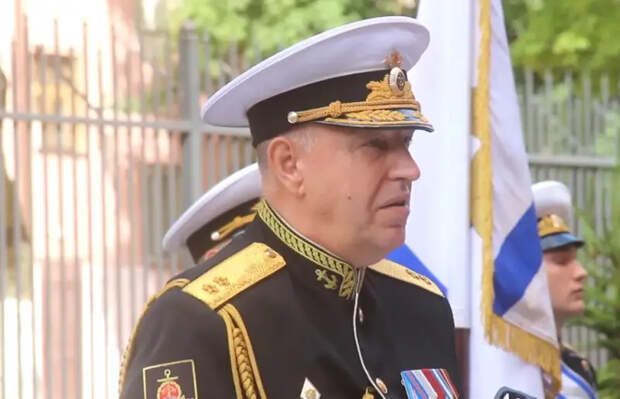 Главком ВМФ РФ адмирал Моисеев представил нового командующего Балтийским флотом