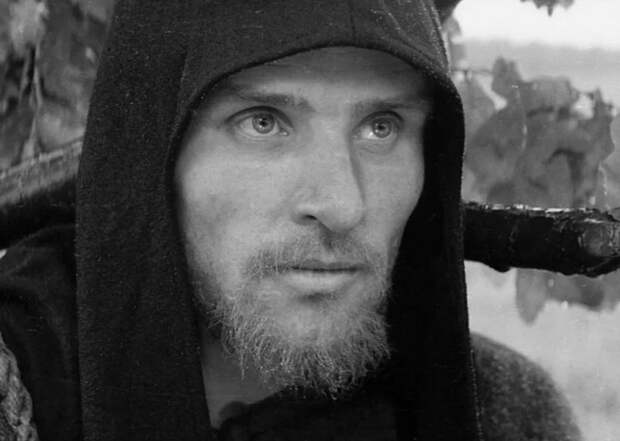 Как Кончаловский и Тарковский похитили идею "Рублева" у Ливанова: первого он простил, а второму врезал